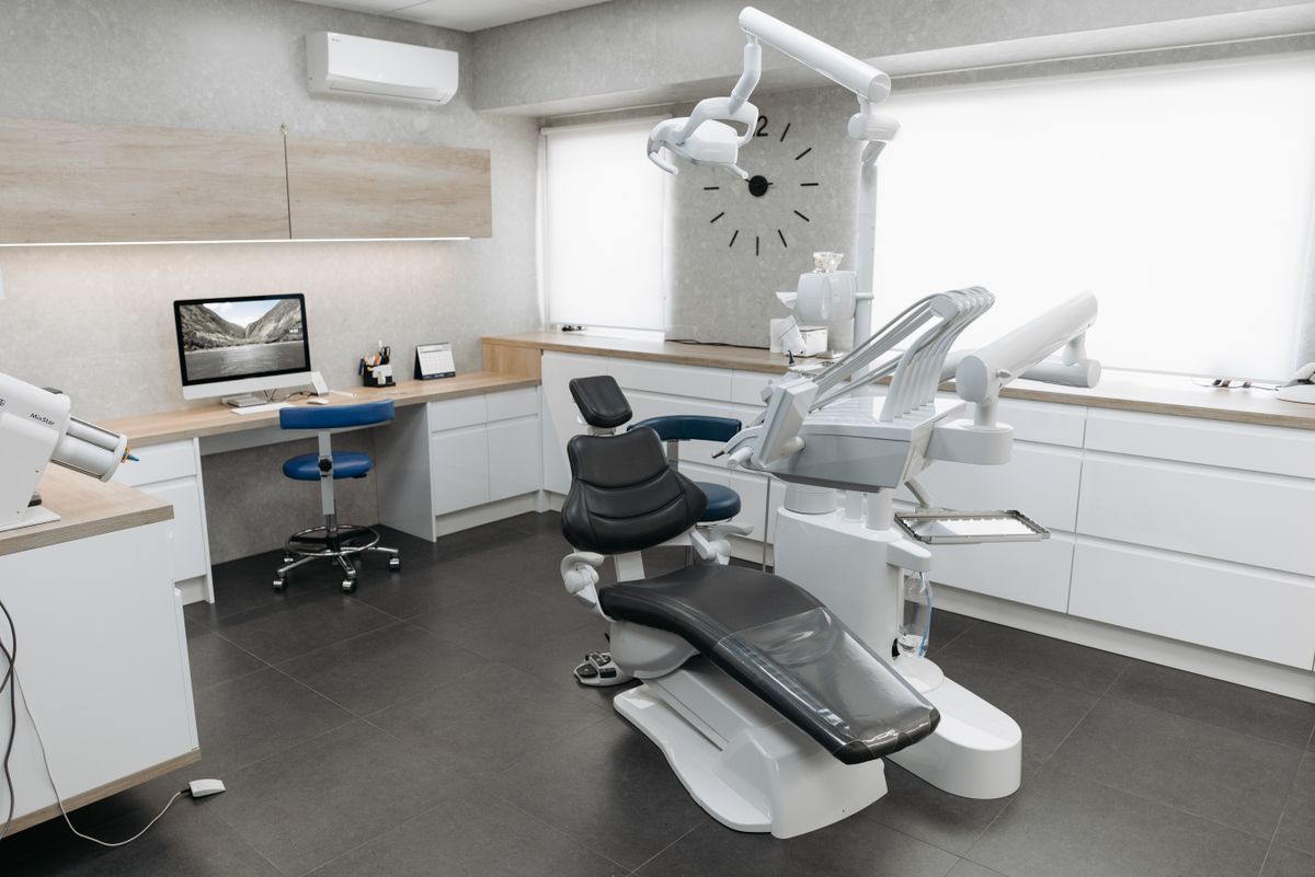 7 Questions to Ask Before Buying a New Dental Practice