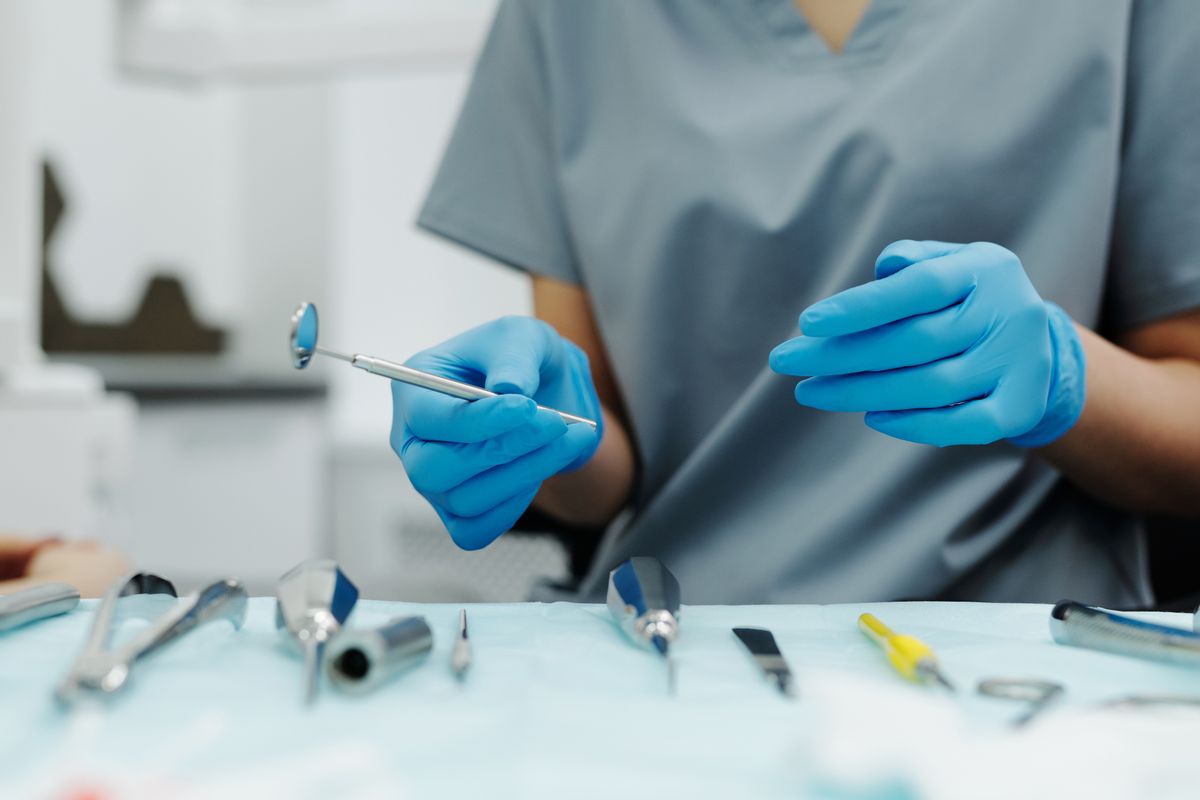 Best Solo Dentist Practice Tools Compared in 2026