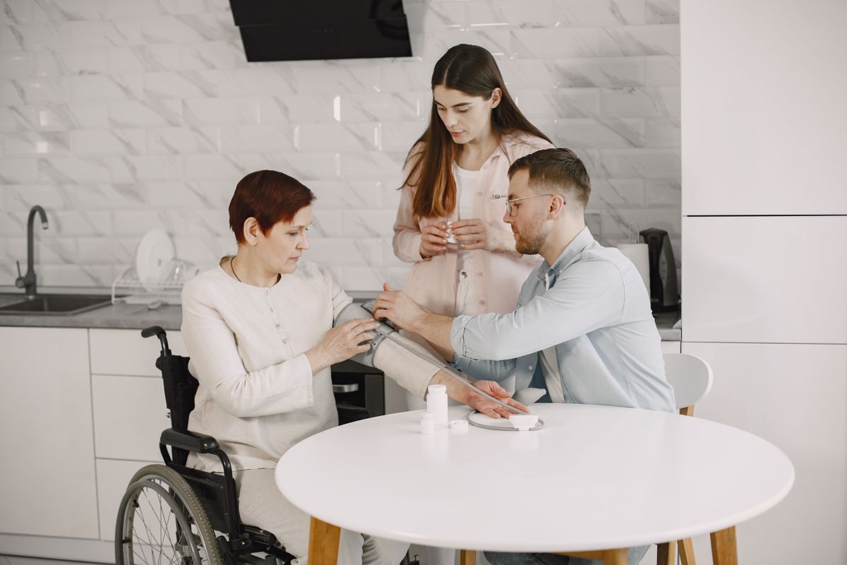 How Much Should a New Home Health Agency Set Aside for Taxes?
