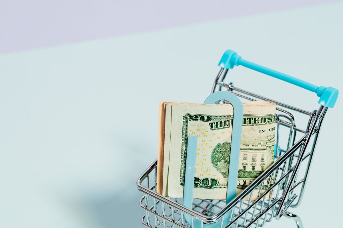 How to Market a New Vet Clinic on a Small Budget