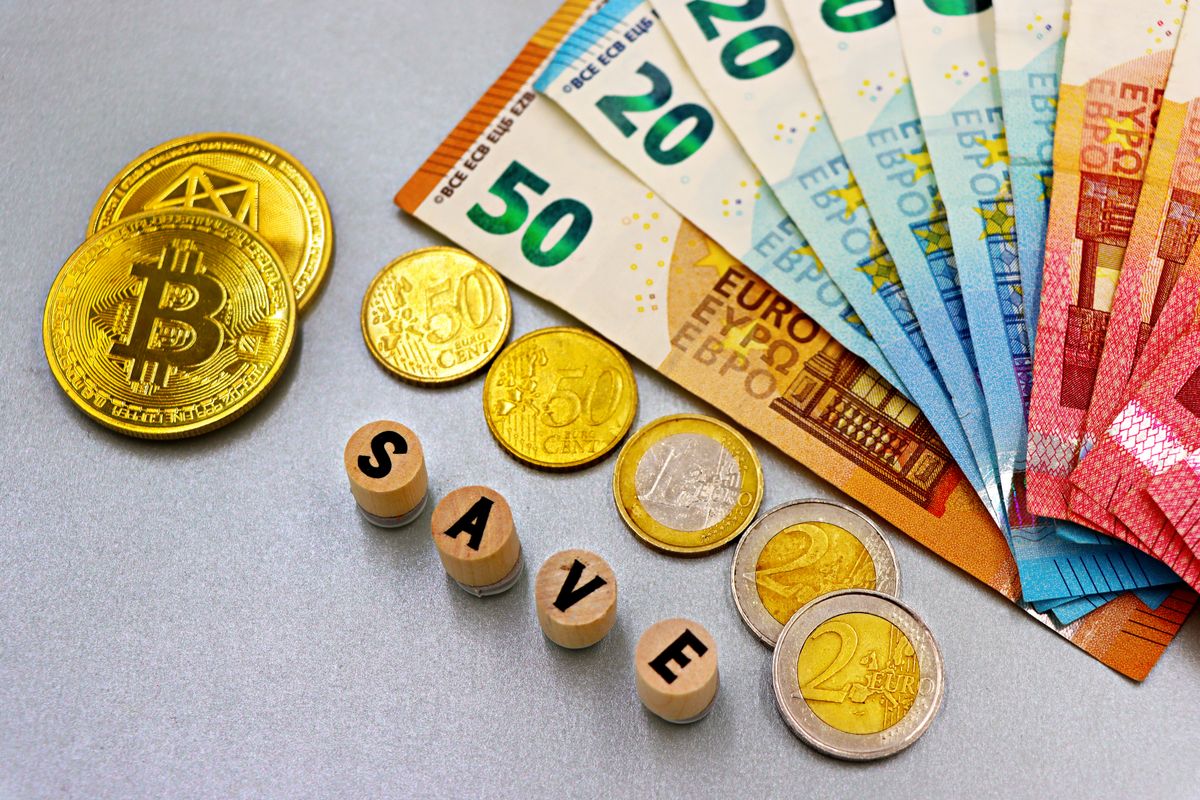 How to Save for Retirement as a New Vet Clinic