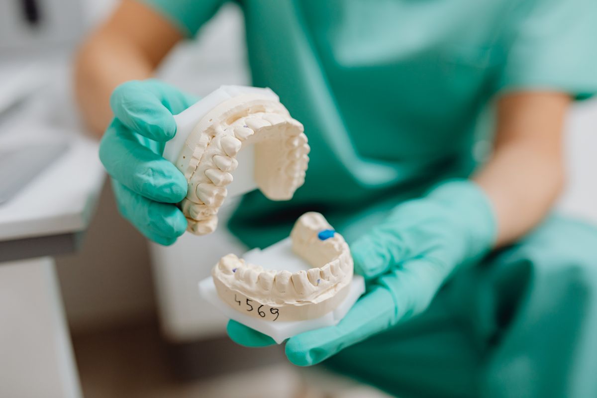 Payroll for New Dental Practices: A Step-by-Step Guide