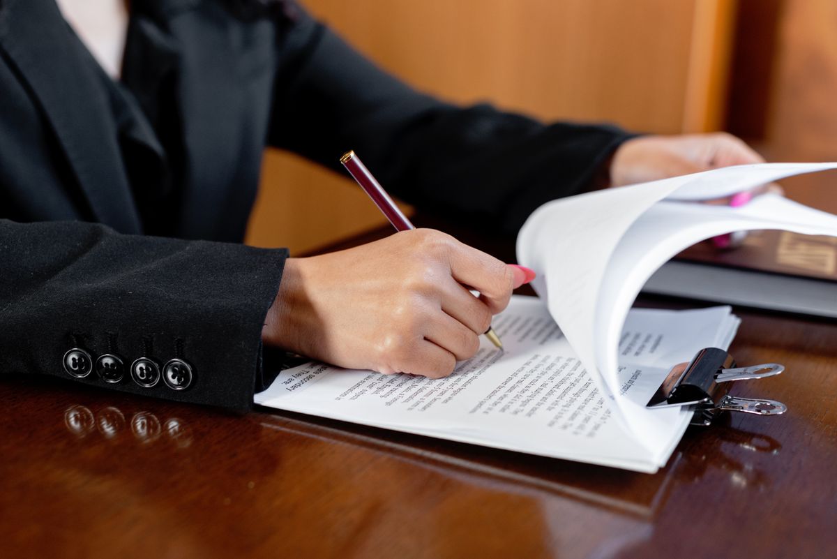 Review Management for Solo Attorney Practices: How to Get More 5-Stars
