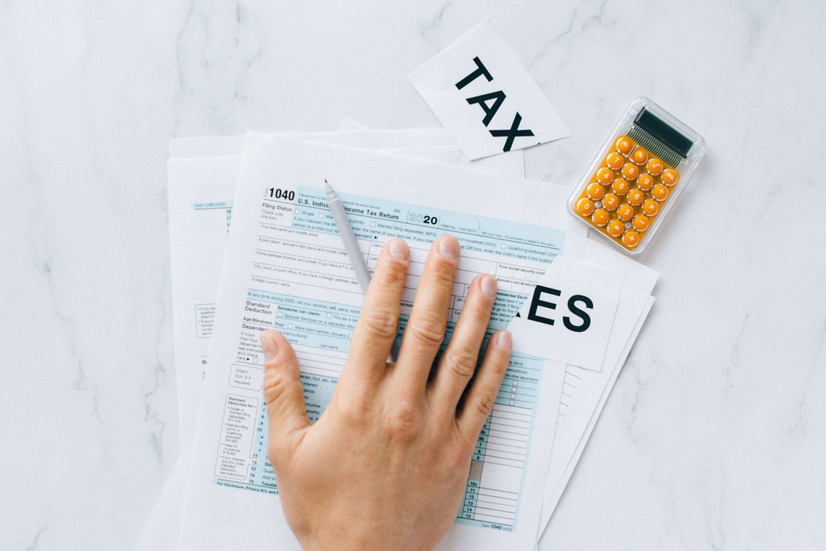 S-Corp vs LLC for New Accounting Firms: Which Saves More on Taxes?