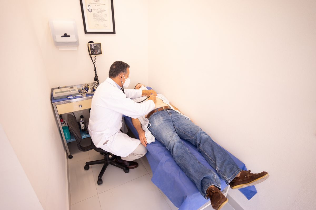 What Is an S-Corp and Should a New Vet Clinic Use One?